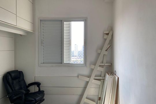 Quarto 2 de apartamento para alugar com 2 quartos, 51m² em Umuarama, Osasco
