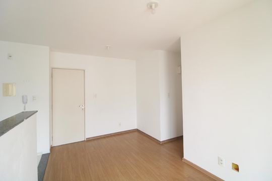Sala de apartamento para alugar com 2 quartos, 49m² em Vila Inglesa, São Paulo