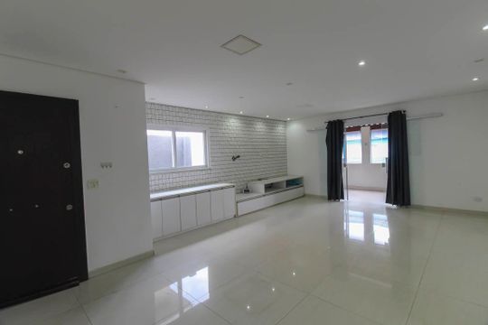 Sala de casa à venda com 3 quartos, 320m² em Vila Bela, São Paulo