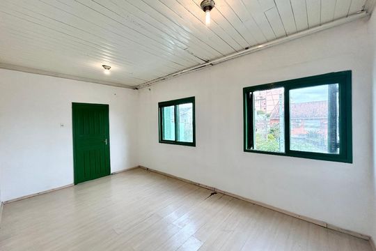 Casa à venda com 2 quartos, 130m² em Fião, São Leopoldo