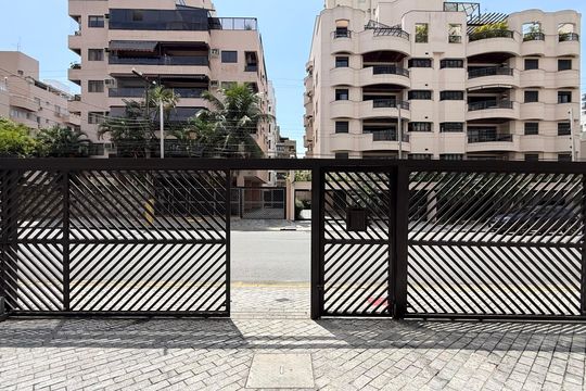 Fachada de apartamento para alugar com 2 quartos, 66m² em Enseada, Guarujá