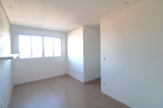 Sala de apartamento para alugar com 3 quartos, 53m² em Socorro, São Paulo