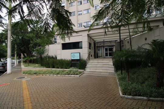 Fachada de apartamento para alugar com 3 quartos, 53m² em Socorro, São Paulo
