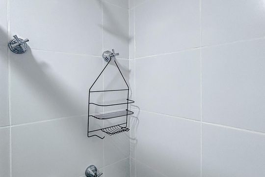 Banheiro de apartamento à venda com 1 quarto, 27m² em Tatuapé, São Paulo