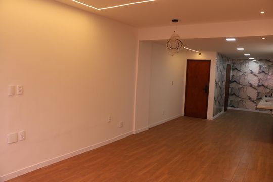 sala de apartamento para alugar com 3 quartos, 105m² em Jardim São João, Nova Iguaçu