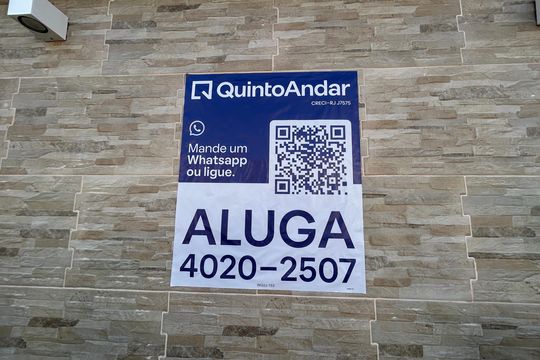 WGIU-153 de casa para alugar com 2 quartos, 77m² em Marechal Hermes, Rio de Janeiro
