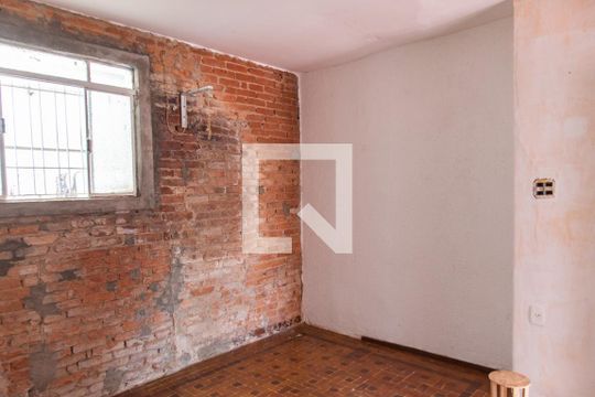 Casa à venda com 3 quartos, 160m² em Cambuci, São Paulo