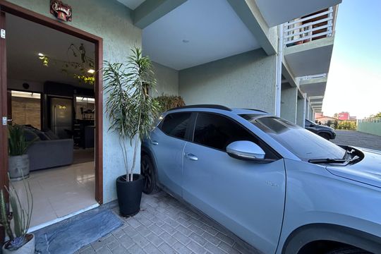 Hall de entrada de casa de condomínio para alugar com 2 quartos, 68m² em Rio Tavares, Florianópolis