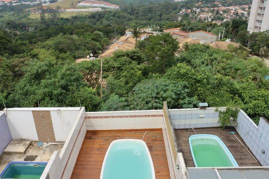 Casa para alugar com 3 quartos, 150m² em Jardim Barro Branco, Cotia