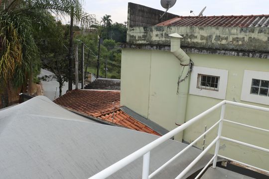 Casa para alugar com 3 quartos, 150m² em Jardim Barro Branco, Cotia