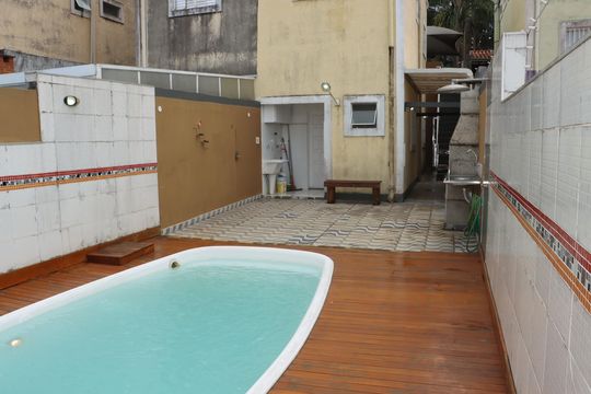 Casa para alugar com 3 quartos, 150m² em Jardim Barro Branco, Cotia