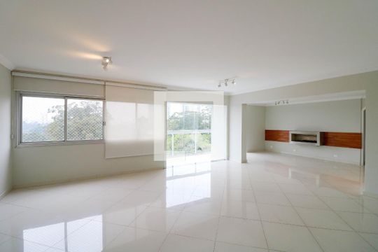 Apartamento para alugar com 3 quartos, 160m² em Santo Amaro, São Paulo