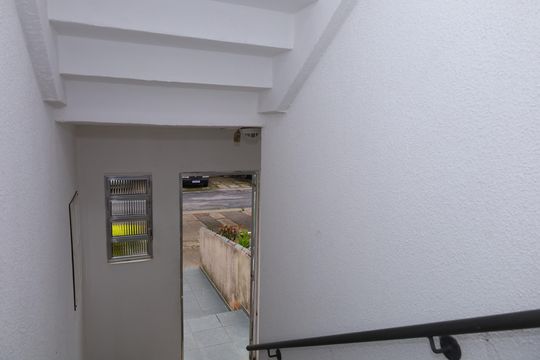 Apartamento à venda com 2 quartos, 65m² em Jardim Lucinda, São Paulo
