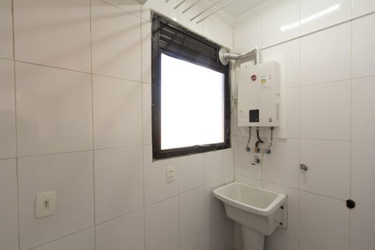 Área de Serviço de apartamento para alugar com 2 quartos, 70m² em Indianópolis, São Paulo