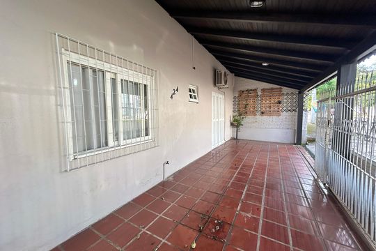Área comum de casa à venda com 2 quartos, 110m² em Vila Nova, Novo Hamburgo