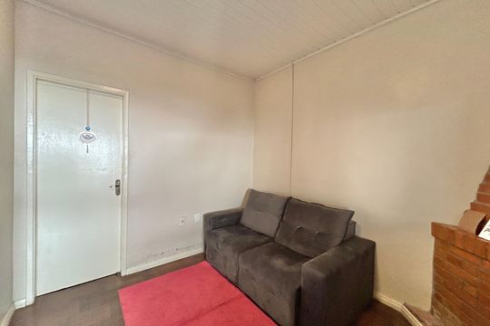 Sala de casa à venda com 2 quartos, 110m² em Vila Nova, Novo Hamburgo