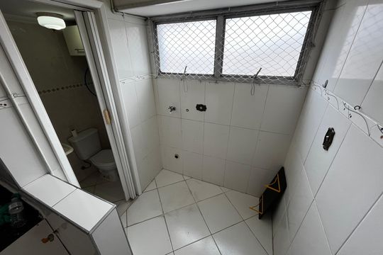 Área de Serviço de apartamento para alugar com 2 quartos, 60m² em Jardim São Paulo, São Paulo