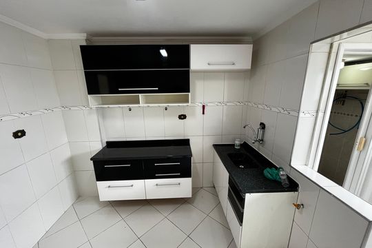 Cozinha de apartamento para alugar com 2 quartos, 60m² em Jardim São Paulo, São Paulo