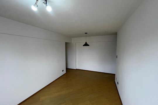 Sala de apartamento para alugar com 2 quartos, 60m² em Jardim São Paulo, São Paulo