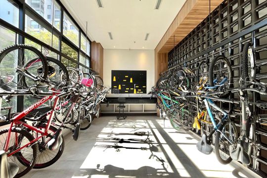 Área comum - Bicicletário de kitnet/studio para alugar com 1 quarto, 28m² em Mirandópolis, São Paulo