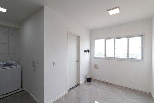 Apartamento à venda com 2 quartos, 33m² em Vila Pierina, São Paulo