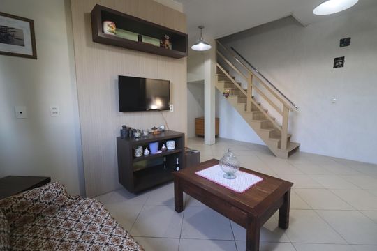 Sala de casa à venda com 3 quartos, 140m² em Ouro Branco, Novo Hamburgo