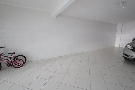 Garagem de apartamento à venda com 2 quartos, 100m² em Parque Novo Oratório, Santo André