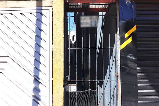 Fachada de casa à venda com 1 quarto, 50m² em Nova Petrópolis, São Bernardo do Campo