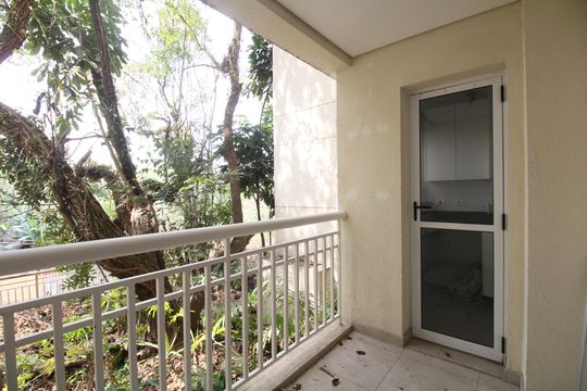 Varanda de apartamento para alugar com 2 quartos, 69m² em Jardim Ampliacao, São Paulo