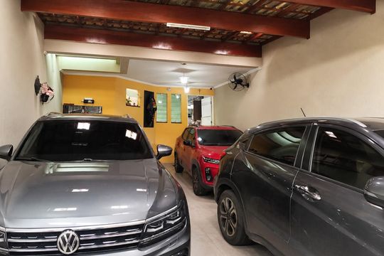 Casa à venda com 3 quartos, 180m² em Limão, São Paulo