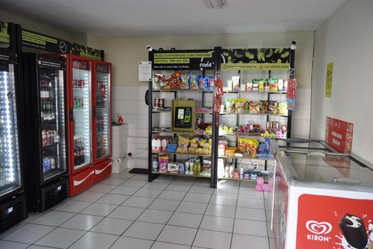 Área comum de apartamento para alugar com 2 quartos, 51m² em Del Castilho, Rio de Janeiro