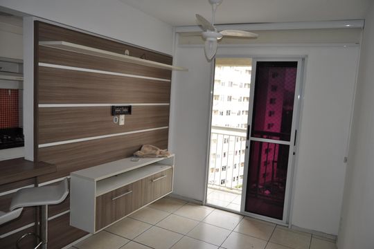 Apartamento à venda com 2 quartos, 51m² em Del Castilho, Rio de Janeiro