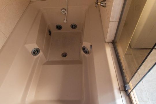 Banheiro Social de apartamento para alugar com 3 quartos, 110m² em Água Verde, Curitiba