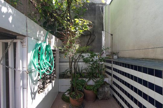 Quintal de casa para alugar com 3 quartos, 210m² em Vila Mazzei, São Paulo