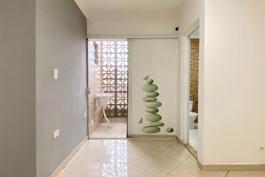 Sala de casa para alugar com 2 quartos, 84m² em Jardim Roberto, Osasco