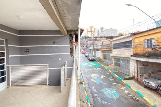 Área externa de casa para alugar com 2 quartos, 84m² em Jardim Roberto, Osasco