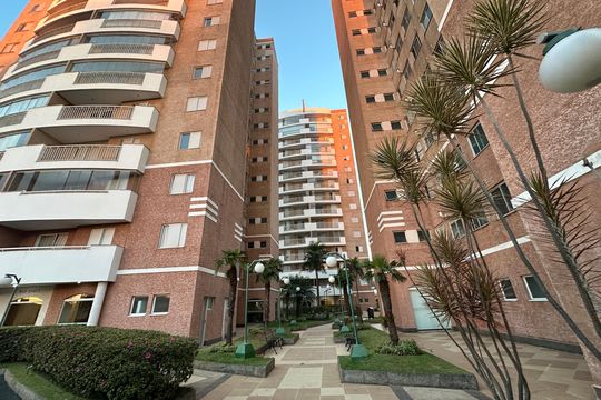 Fachada de apartamento para alugar com 2 quartos, 91m² em Tamboré, Barueri