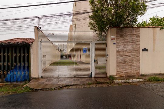 Fachada de casa de condomínio à venda com 3 quartos, 144m² em Vila Nova Mazzei, São Paulo