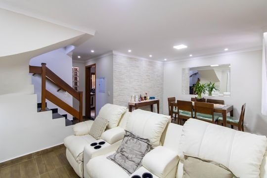 Sala de casa de condomínio à venda com 4 quartos, 250m² em Vila Rosália, Guarulhos