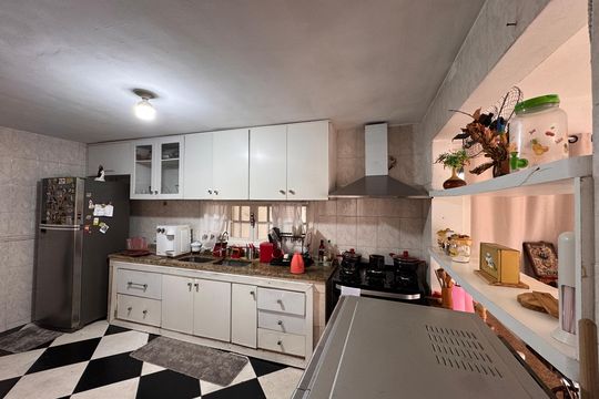 Cozinha de casa de condomínio para alugar com 4 quartos, 550m² em Vargem Pequena, Rio de Janeiro