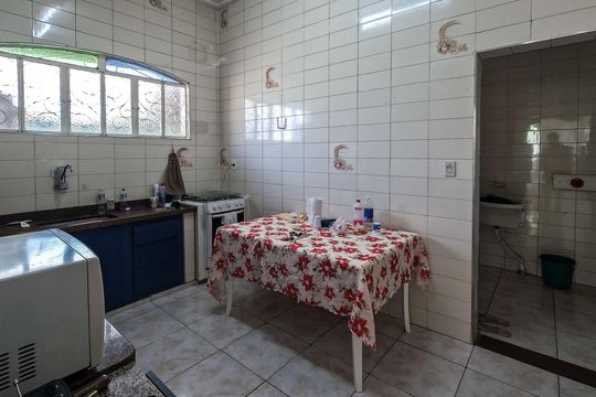 Cozinha de casa para alugar com 1 quarto, 244m² em Vila Palmeiras, São Paulo