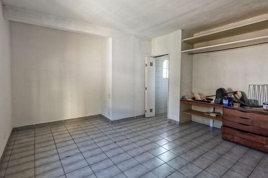 Suíte de casa para alugar com 1 quarto, 244m² em Vila Palmeiras, São Paulo