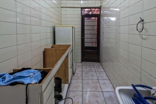Área de serviço de casa para alugar com 1 quarto, 244m² em Vila Palmeiras, São Paulo
