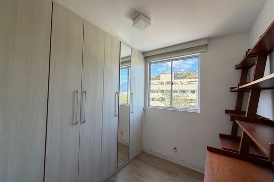 Quarto 2 de apartamento à venda com 3 quartos, 60m² em Pechincha, Rio de Janeiro