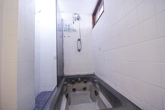 Banheiro da Suíte 1 de apartamento à venda com 2 quartos, 119m² em Vila Romana, São Paulo