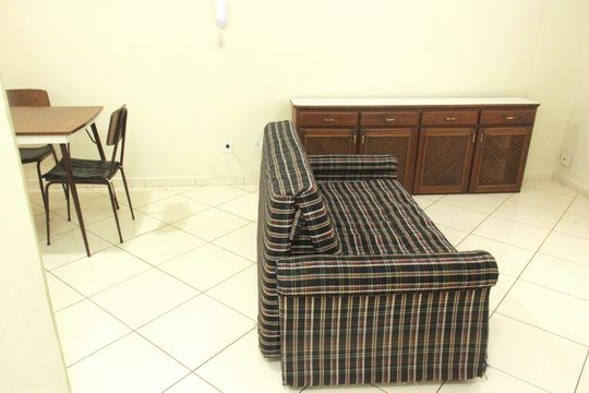 Sala de apartamento para alugar com 1 quarto, 60m² em Boqueirão, Santos