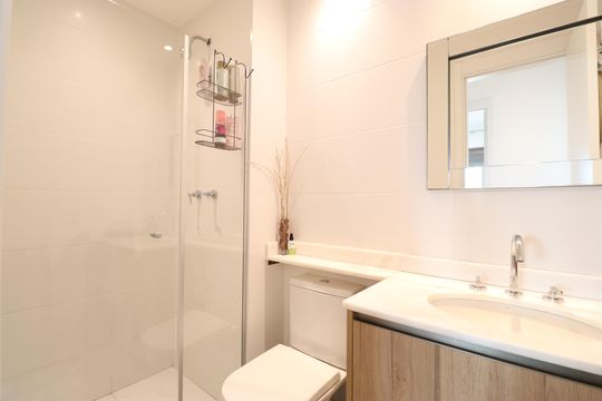 Banheiro Social de apartamento para alugar com 2 quartos, 70m² em Vila Romana, São Paulo