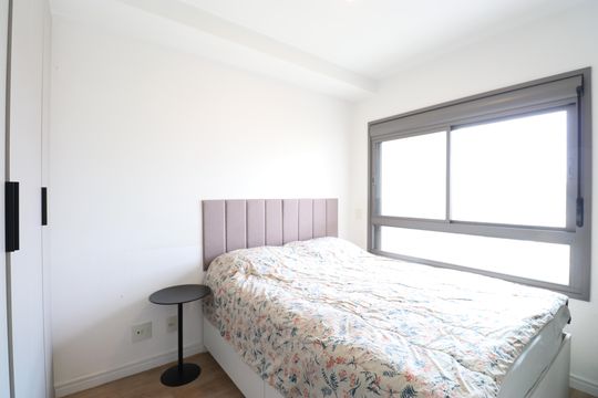 Suíte de apartamento para alugar com 2 quartos, 70m² em Vila Romana, São Paulo