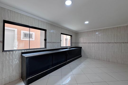 Cozinha de casa de condomínio à venda com 4 quartos, 350m² em Vargem Pequena, Rio de Janeiro