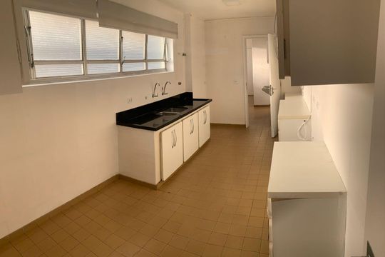 Apartamento à venda com 3 quartos, 196m² em Jardim Paulista, São Paulo
